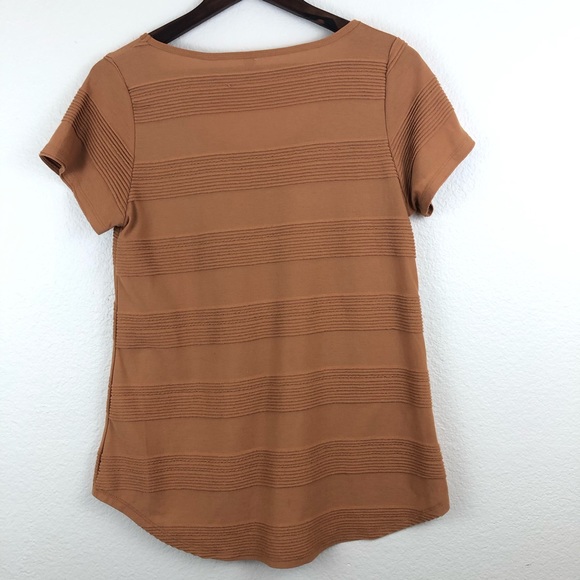 LuLaRoe Textured Tee Classic T-Shirt - Picture 4 of 4